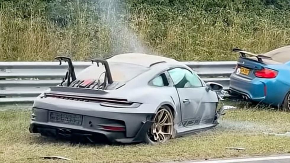 Porsche 911 GT3 RS εκρήγνυται σε τρομακτικό ατύχημα με BMW M2 στο Ring